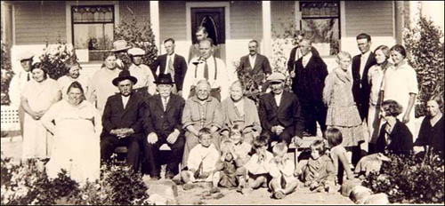The Erdmand Gathering in 1929.