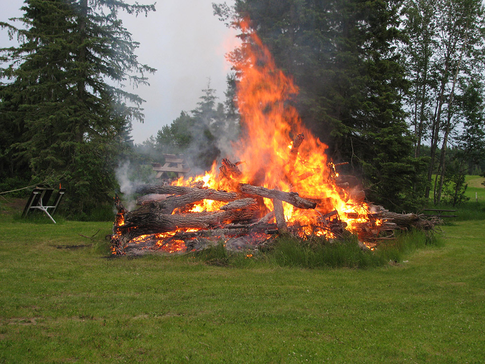Bonfire at Jaanipaev 2012